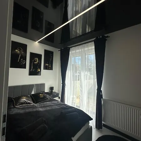 Luxe - Faktura Vat , Parking W Garazu Podziemnym , Taras *