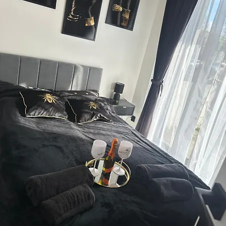 Luxe Z Bezplatnym Parkingiem Podziemnym Apartment *