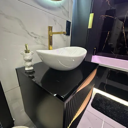 Apartment Luxe Z Bezplatnym Parkingiem Podziemnym *
