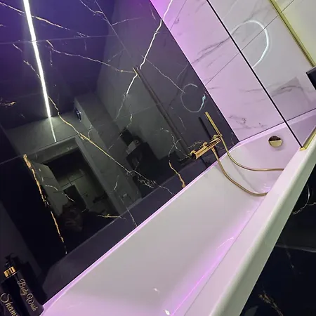 Luxe Z Bezplatnym Parkingiem Podziemnym