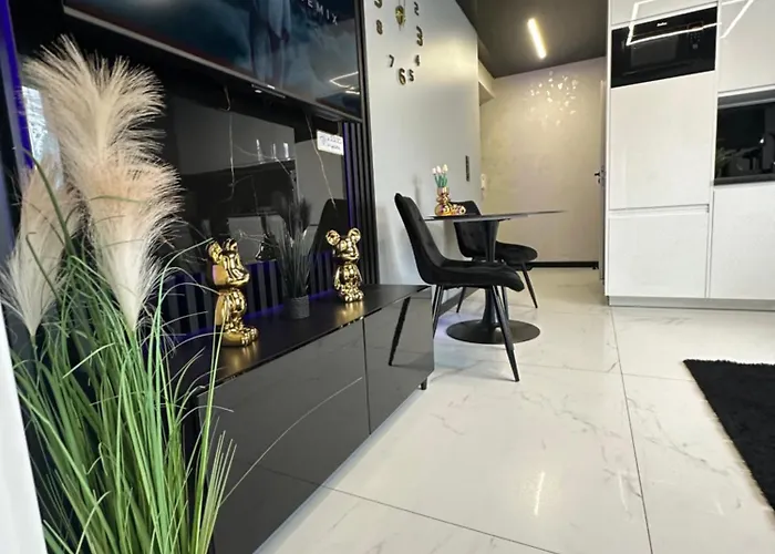 Luxe - Faktura Vat , Parking W Garazu Podziemnym , Taras 아파트